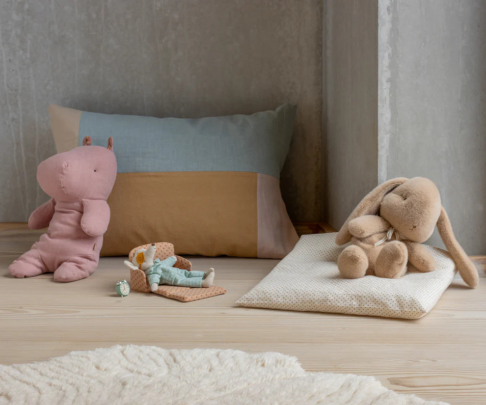 Maileg knuffel bunny pluche medium cream peach 0+